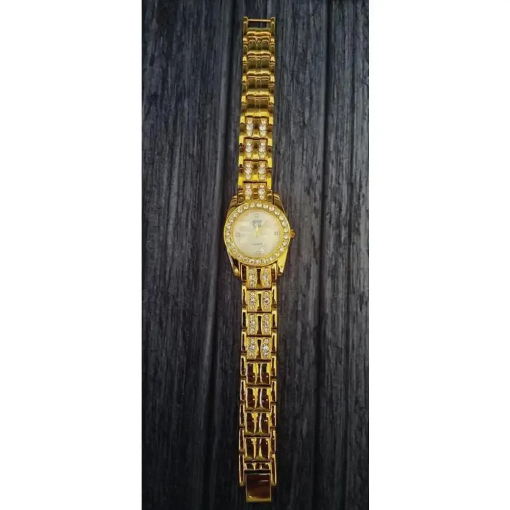 Rare Vintage Elizabeth Taylor Diamond Mother Of Pearl Watch